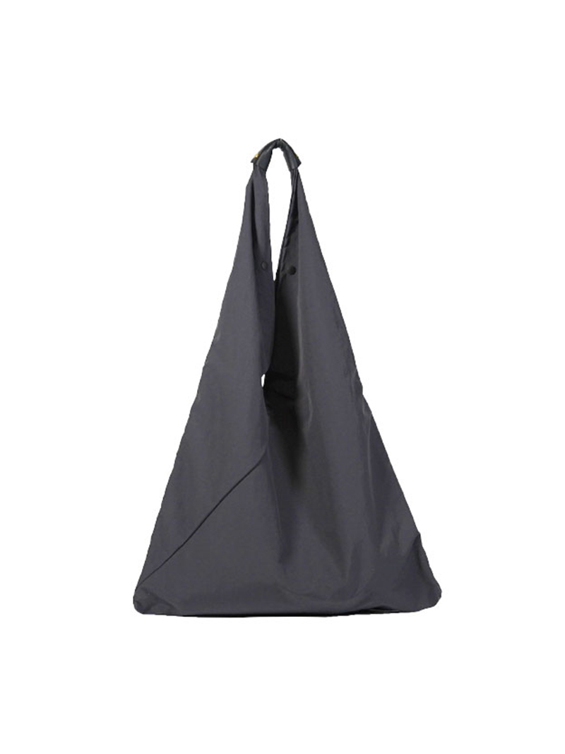 슬로우앤코_ Span Nylon-Triangle Wrap Bag [Gray]