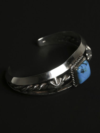 헬도라도_ HD-TQ Cuff Bracelet