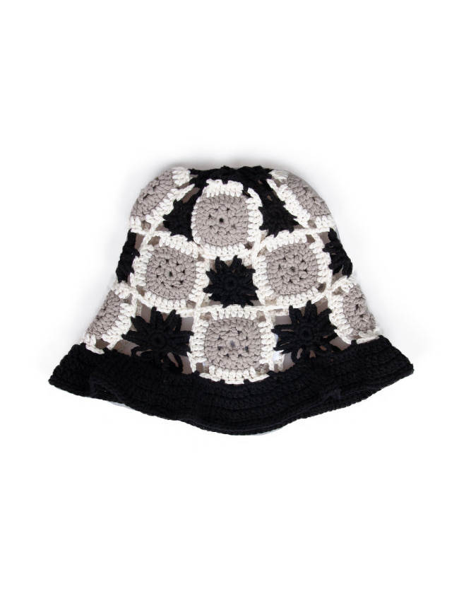 트롱이_ Crochet Hat 05